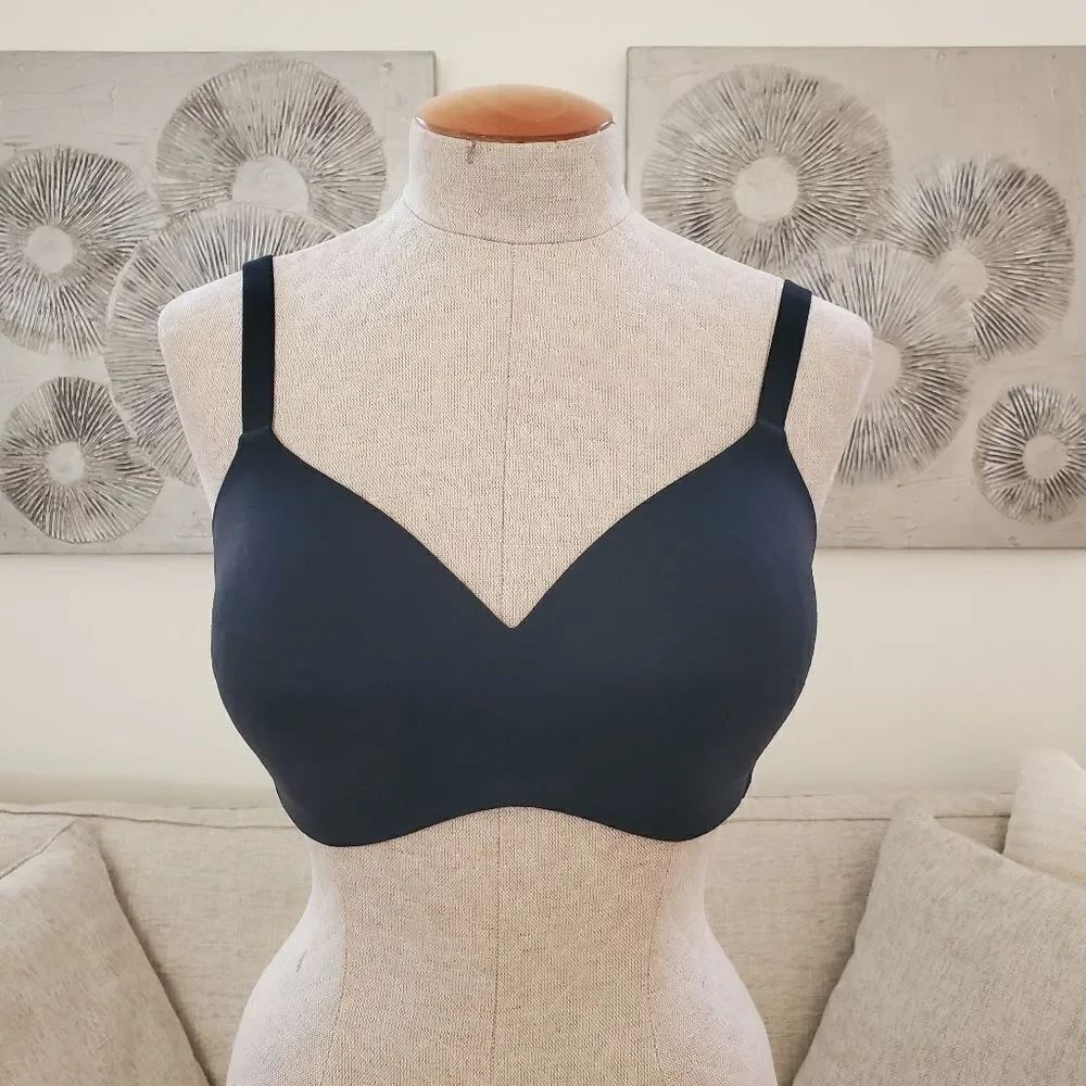 Wacoal How Perfect No-Wire Contour Black Bra - Picture 3 of 10